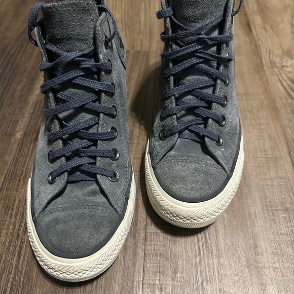 EUC Converse Wedge Shoe - Picture 3 of 6